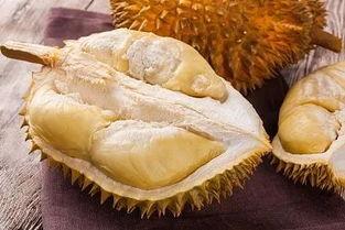 国产榴莲上市品尝视频,视频带你一尝地道风味