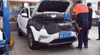 国产车小伙修车视频,视频揭秘汽车维修全过程